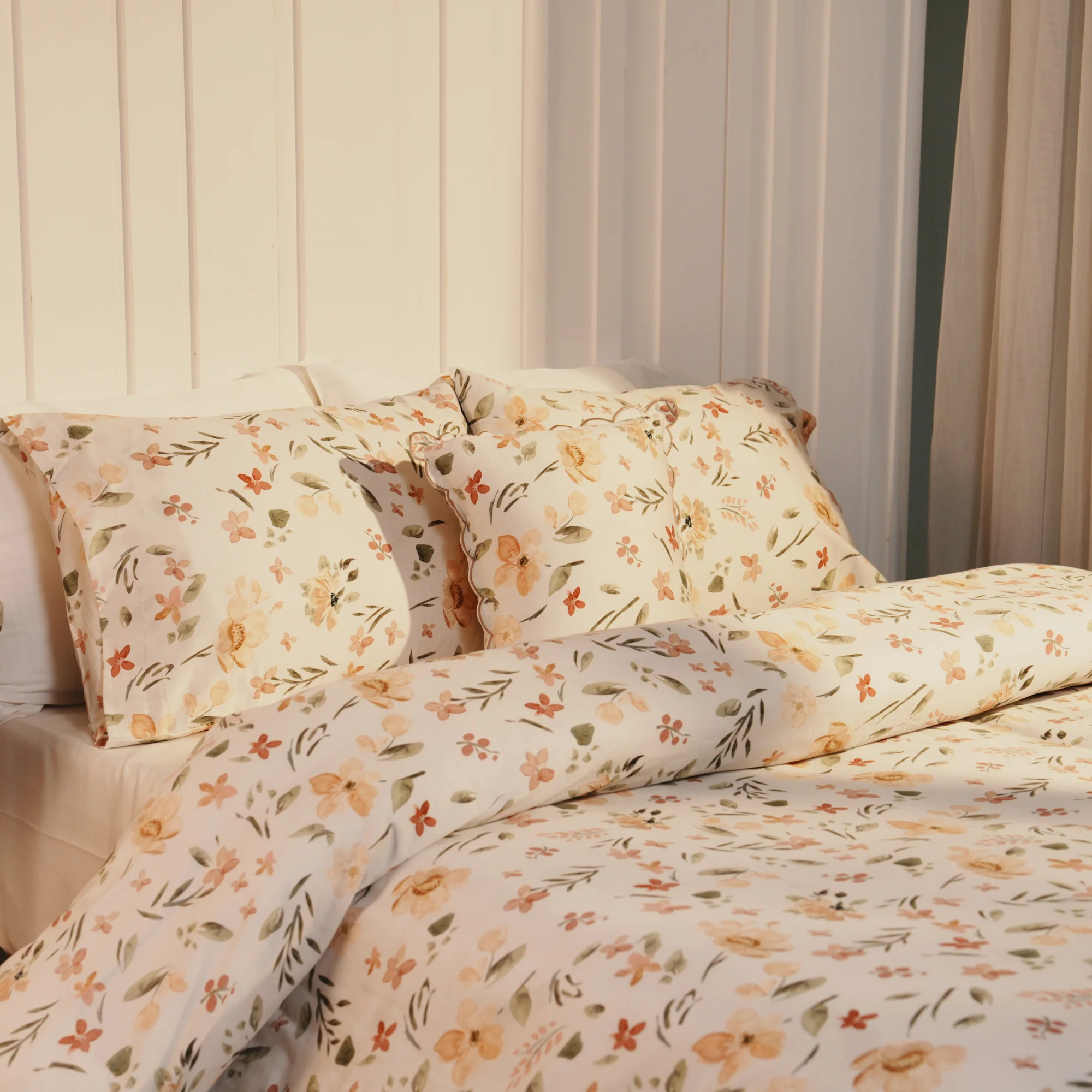 Aurora Duvet cover Set - Luxe Edition - Image 4