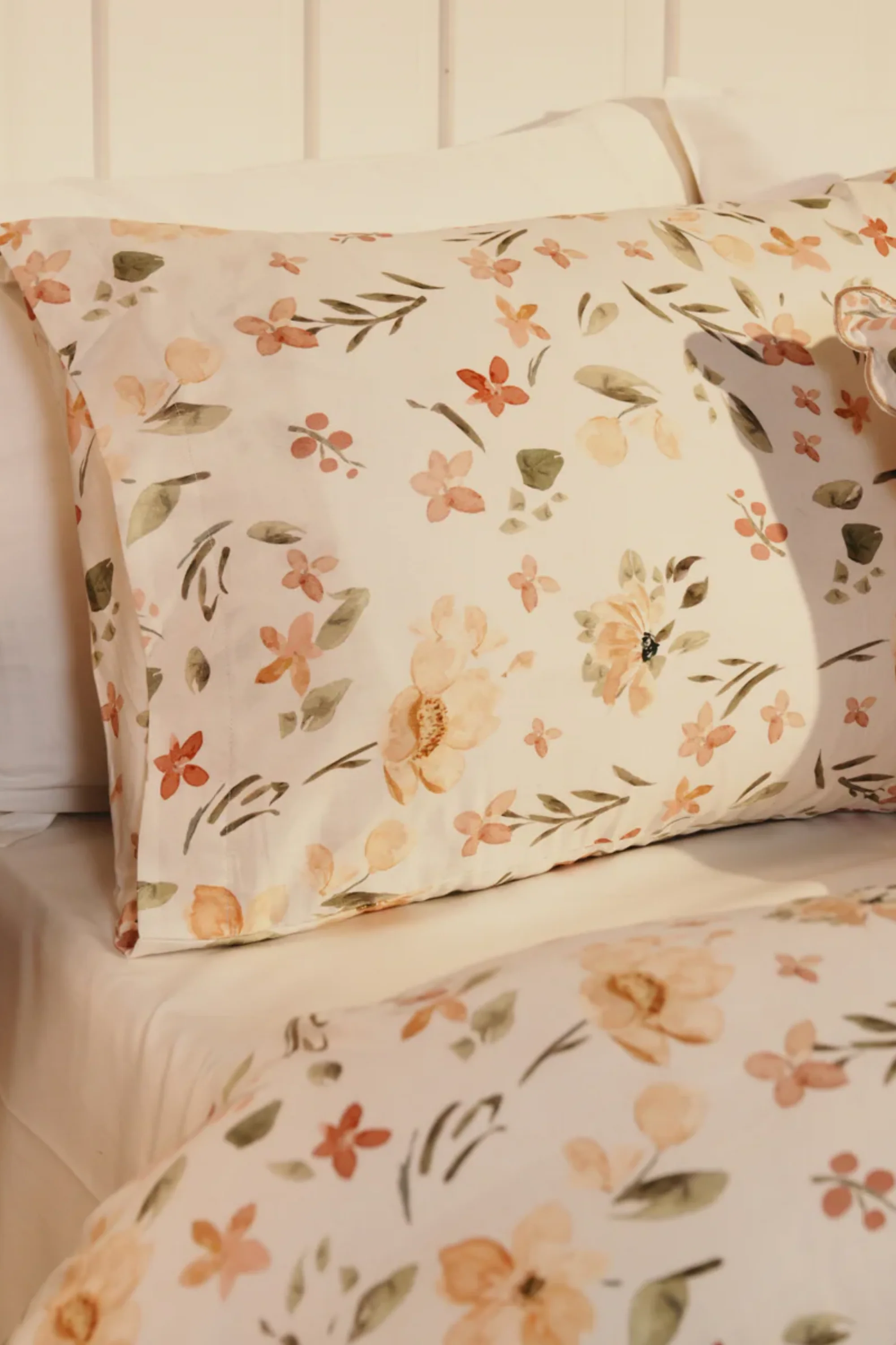 Aurora Bed Sheet Set - Luxe Edition - Image 8
