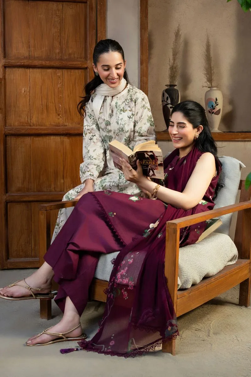 Feuille - Printed Lawn Suit - Image 10