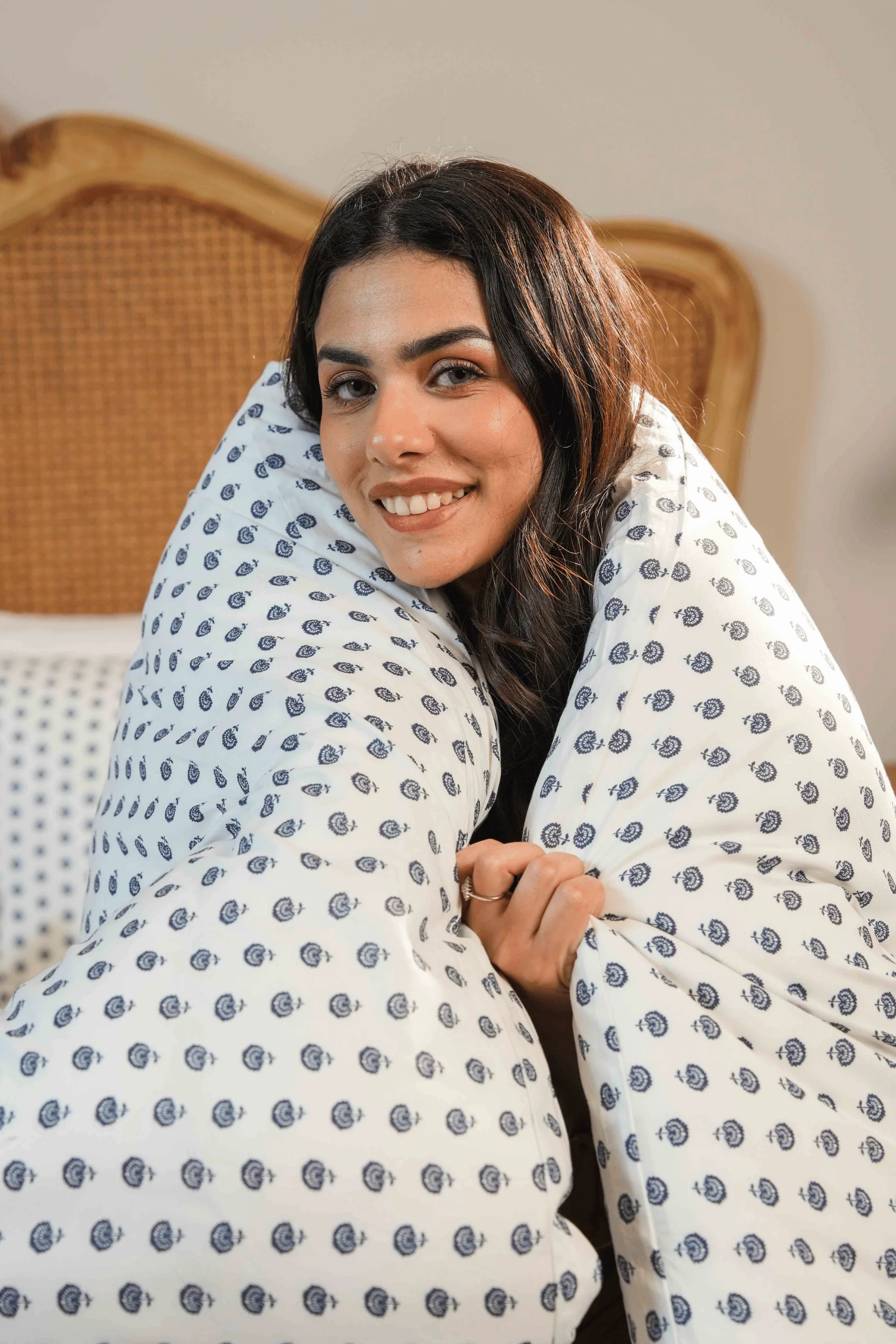 Indigo Medallion Percale Bed Sheet Set - Image 6