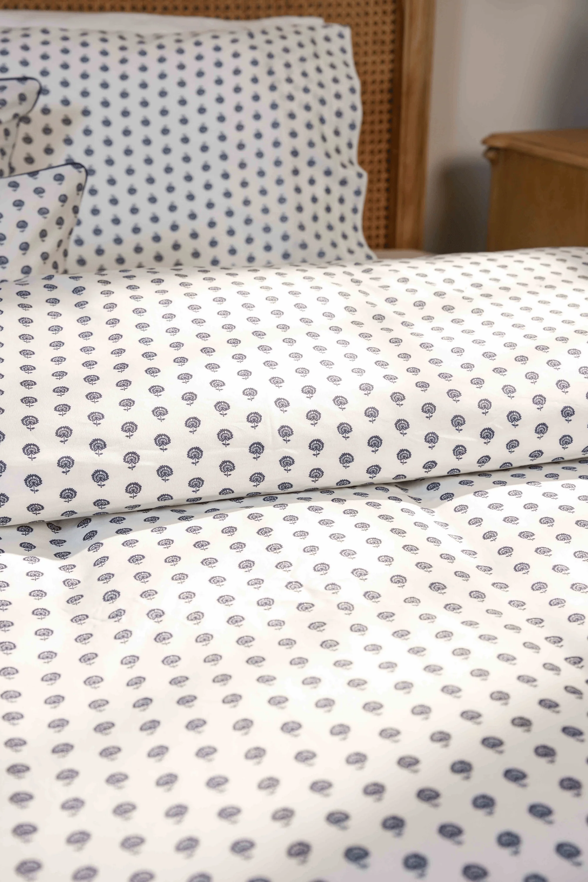 Indigo Medallion Percale Duvet Cover Set - Image 5