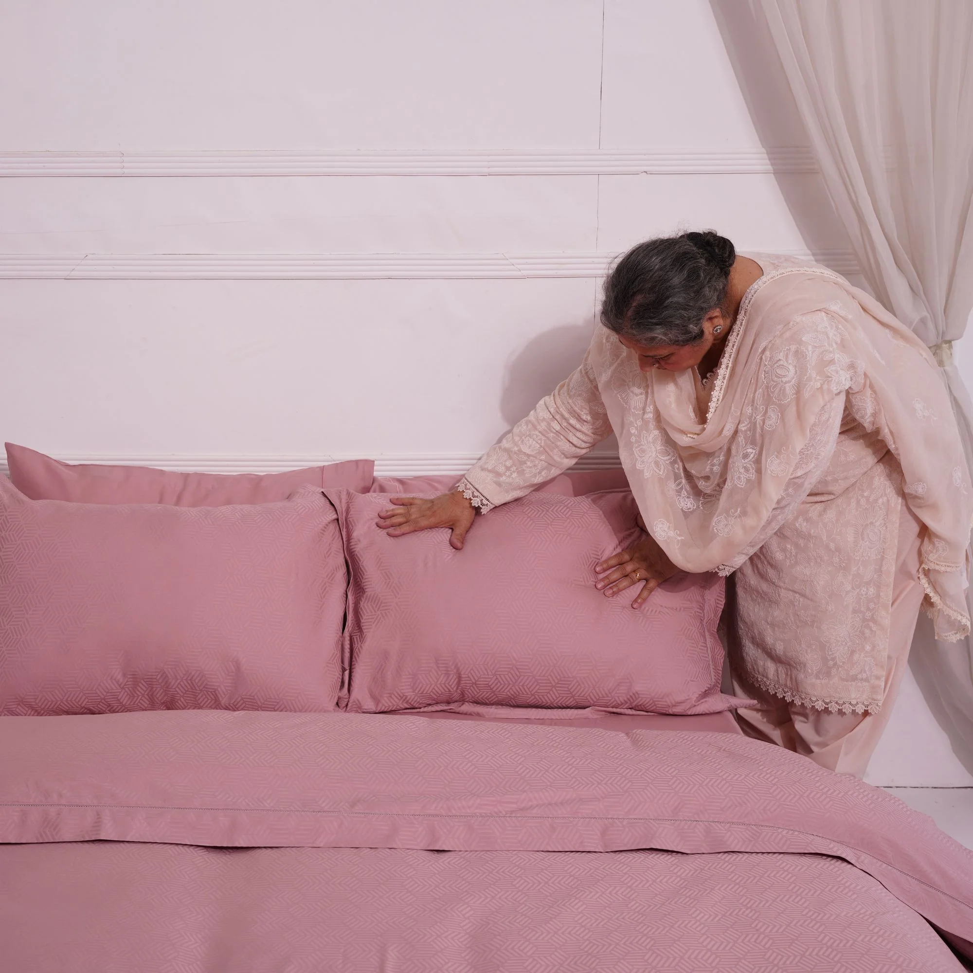Jacquard Duvet Cover Set-Luxe Edition - Image 3