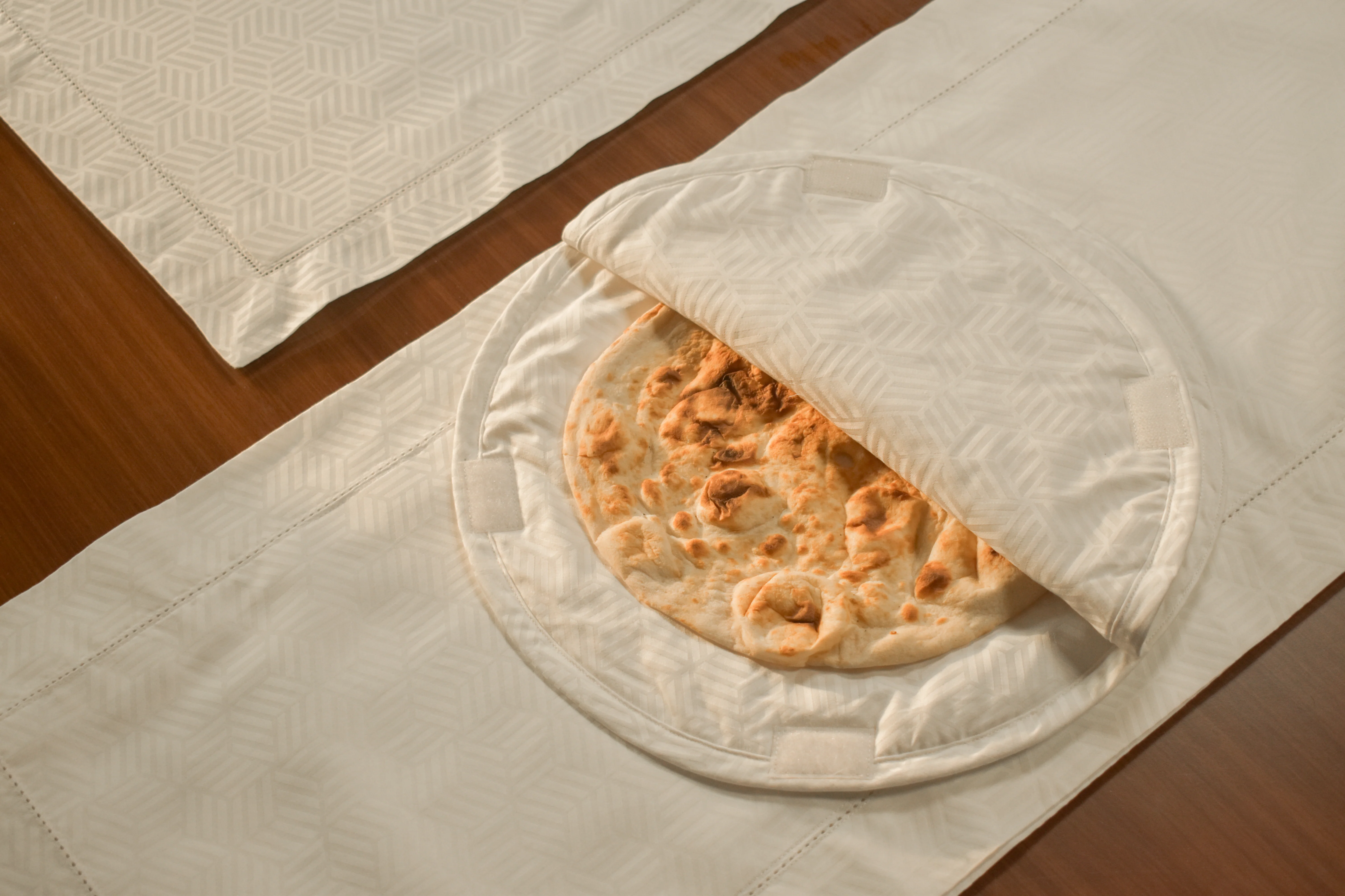 Jacquard Table Linen - Luxe Edition - Image 25