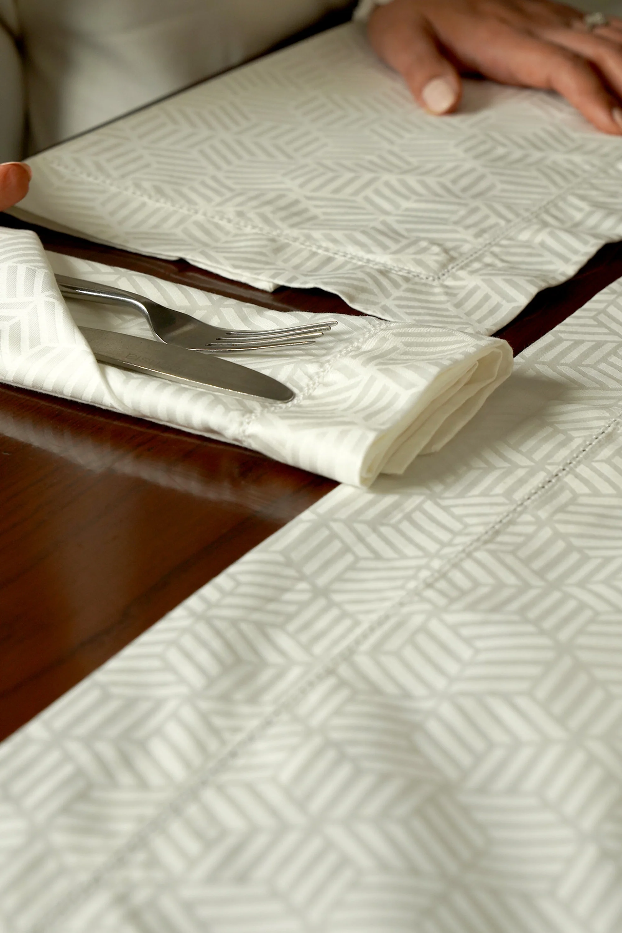 Jacquard Table Linen - Luxe Edition - Image 9