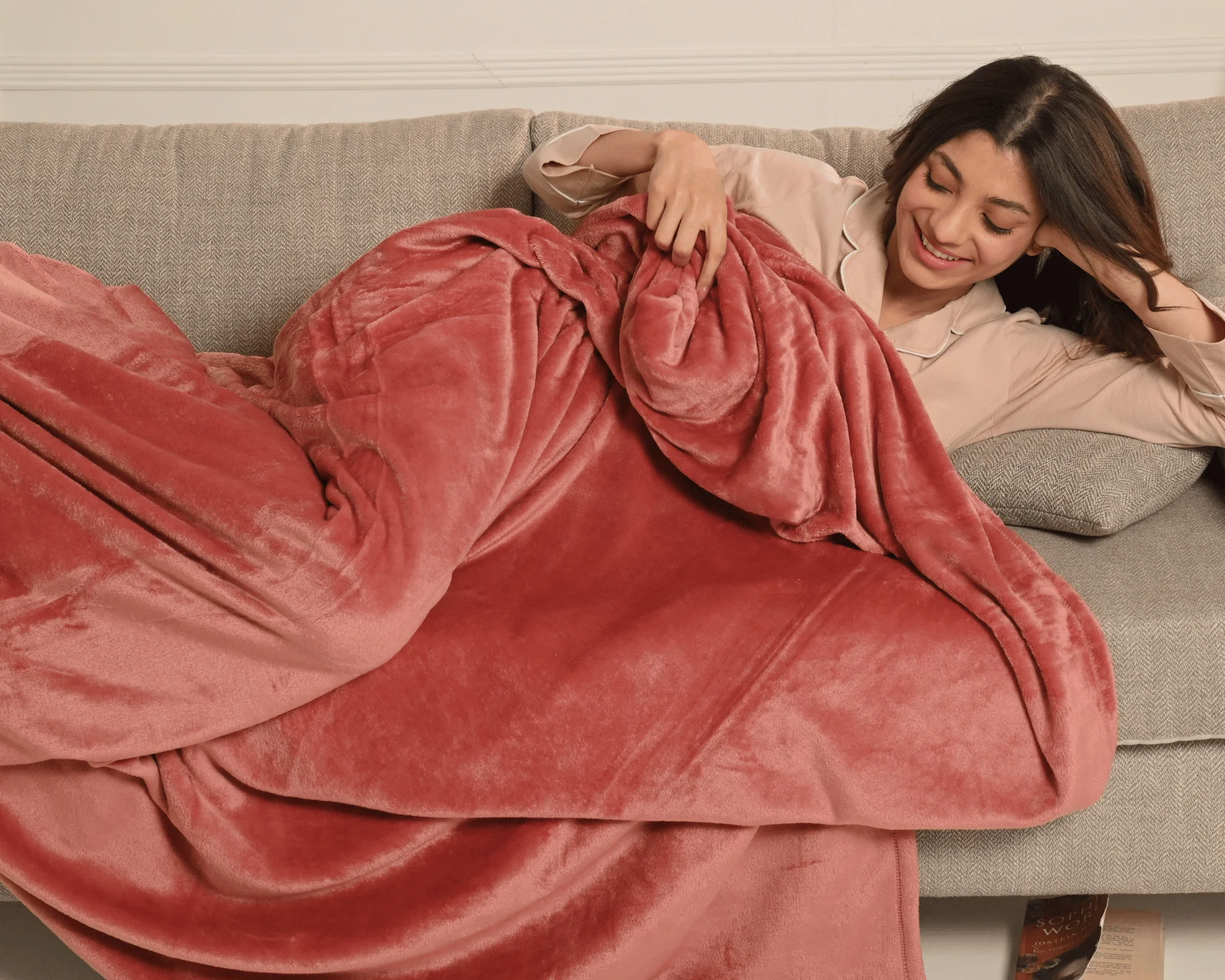 The Plush Blanket - Image 14
