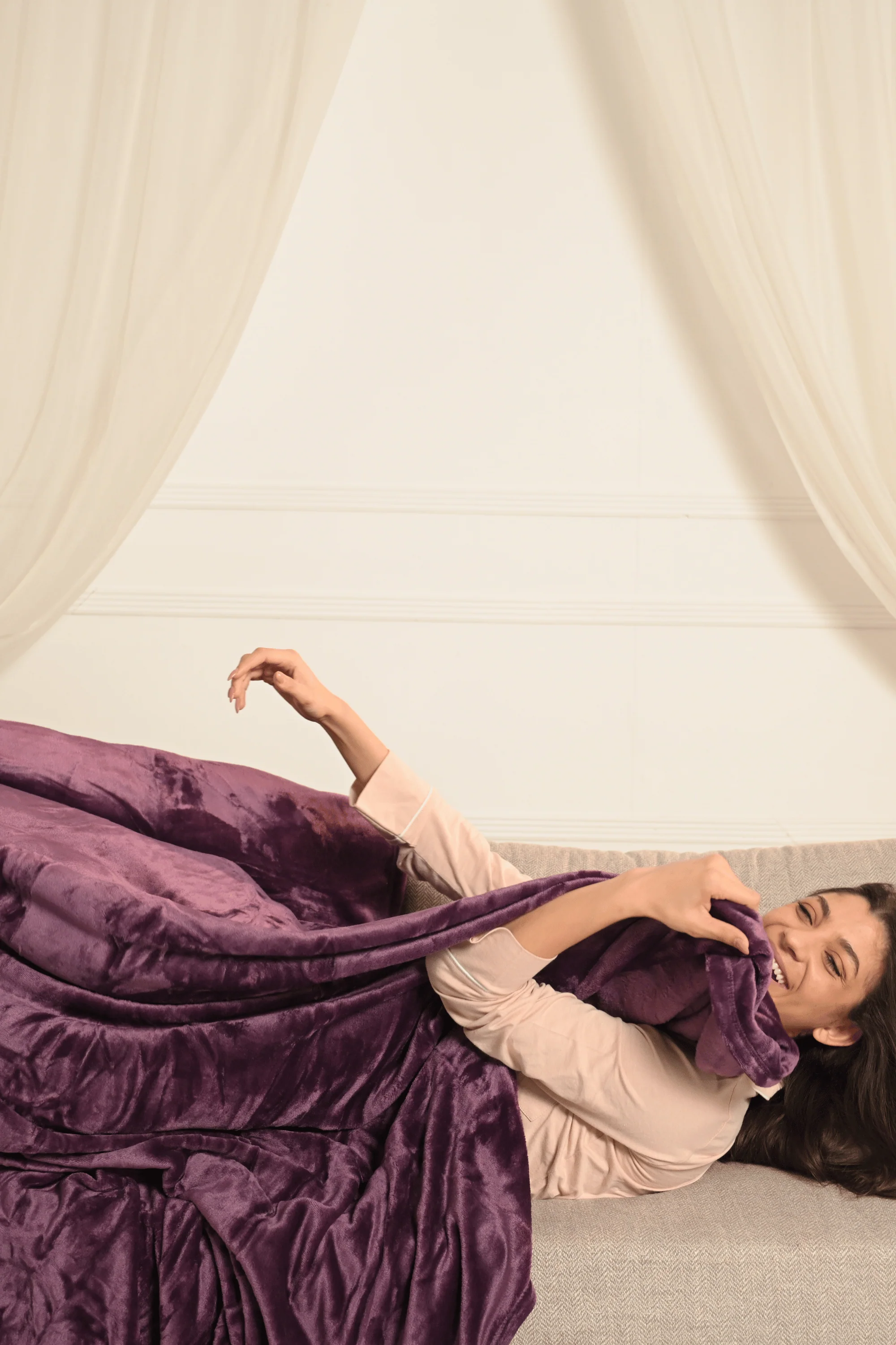 The Plush Blanket - Image 4