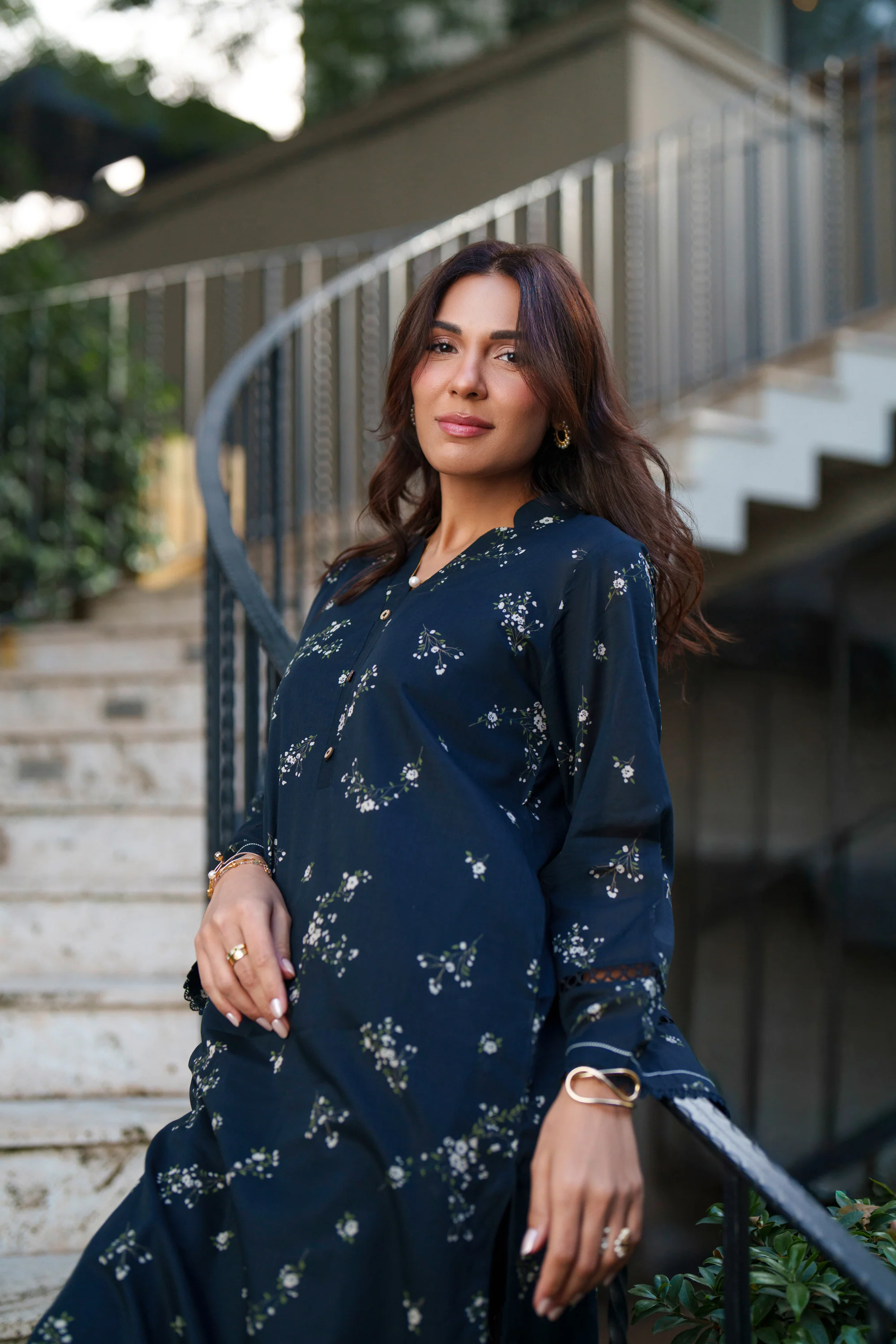 Noir Flora Kurta - Image 7