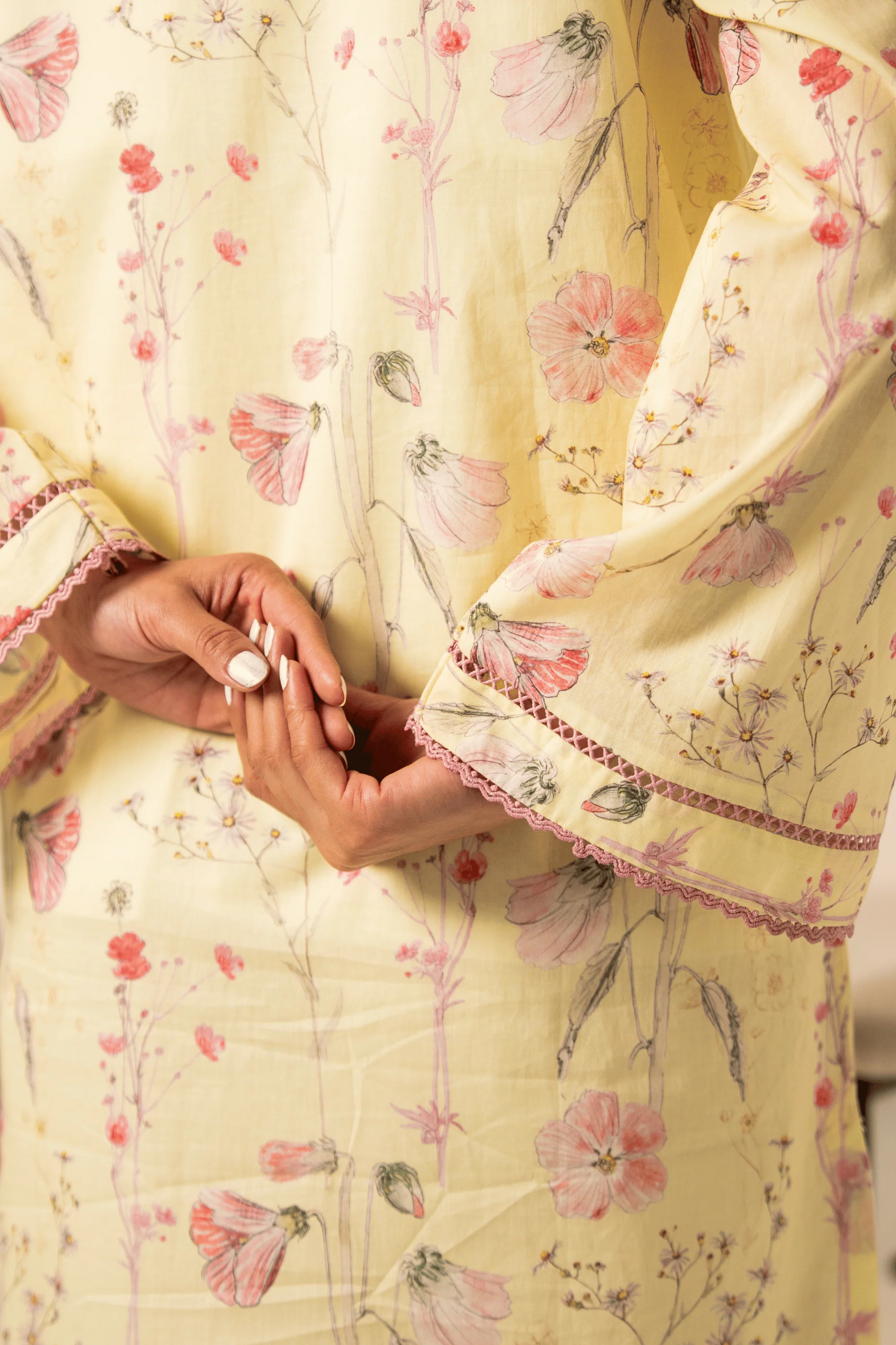 Pale Muse Kurta V-II - Image 5