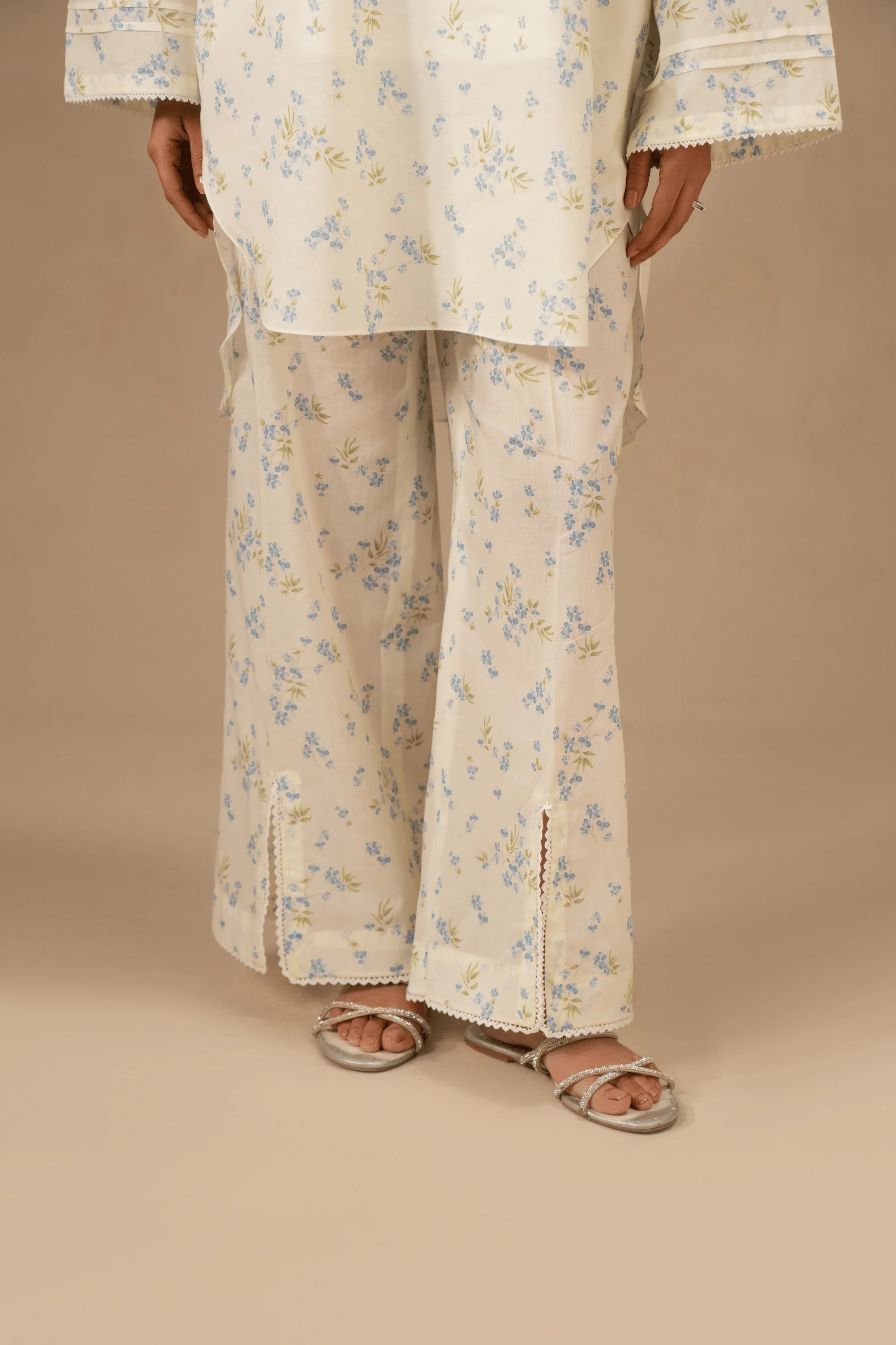 Pristine Ditsy Co-ord Set - Image 9