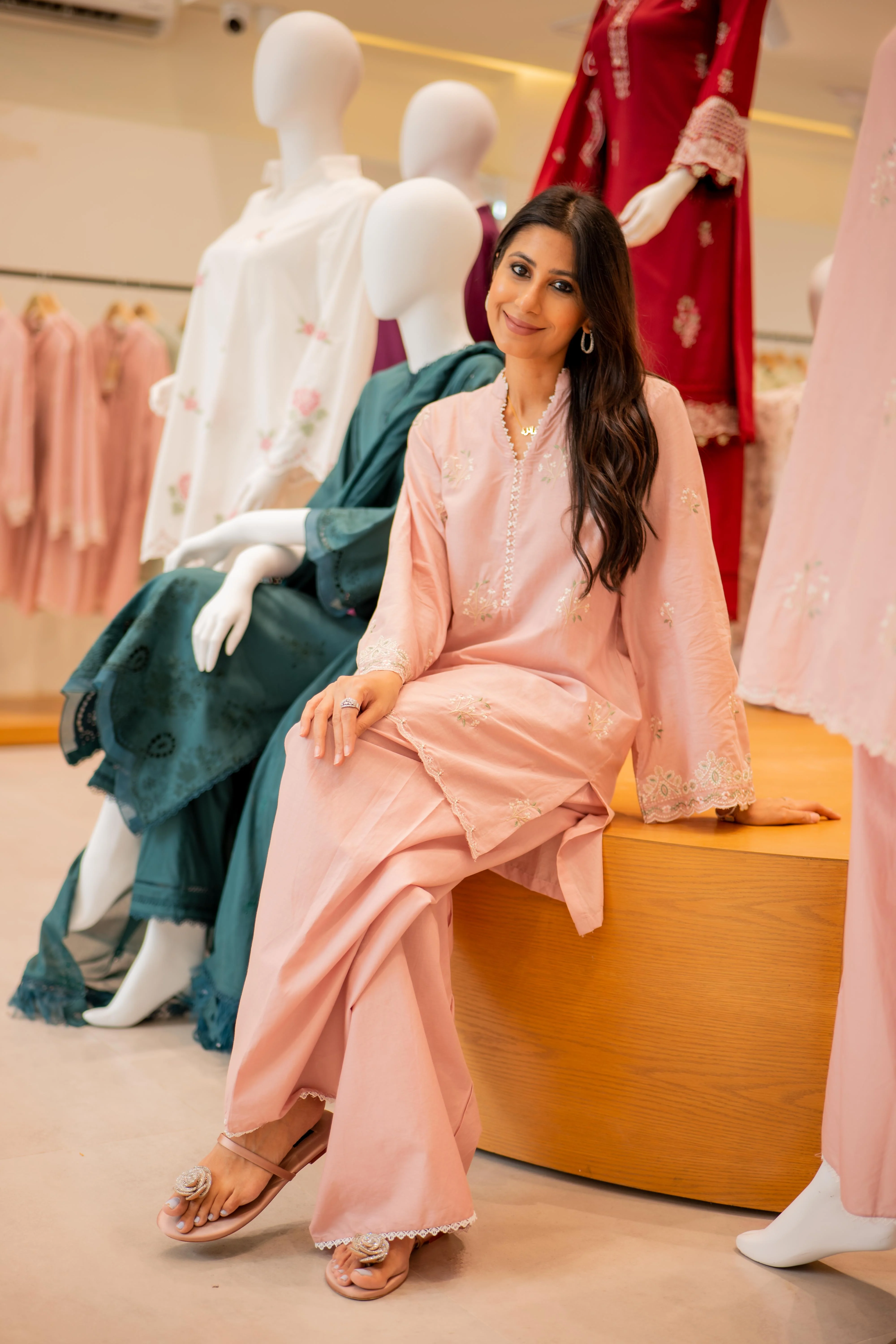 Rose Brocade Co-ord Set - Image 6
