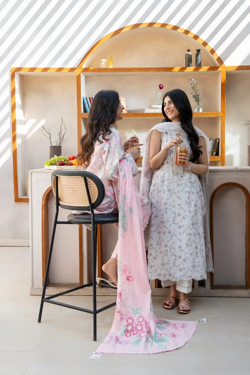Rose Fleur - Printed Lawn Suit - Image 6
