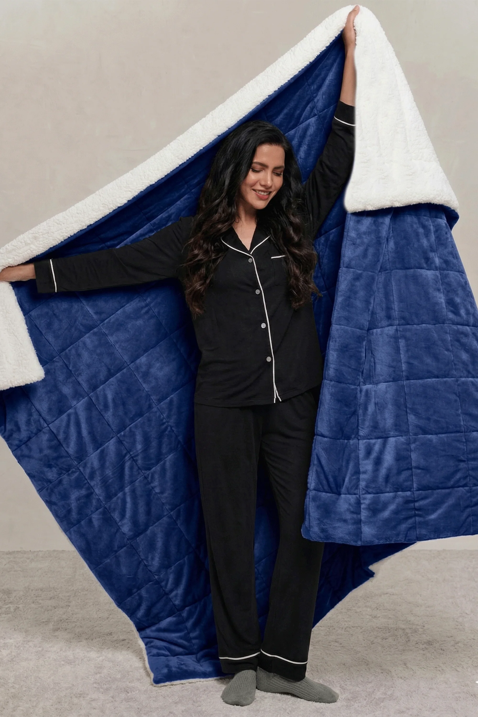 Sherpa Weighted Blankets - Image 13